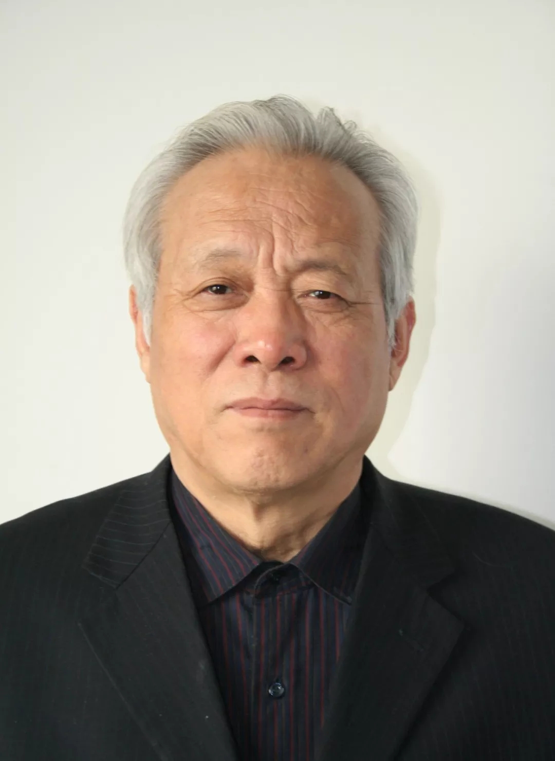 孫賀臣：從業(yè)50年 學(xué)術(shù)嚴(yán)謹(jǐn) 以德立業(yè)