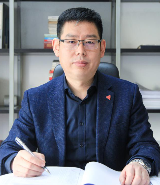 匠心筑璞玉 潛心向未來——記優(yōu)秀青年設(shè)計(jì)師李玉軍